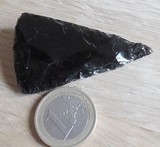 Pierre brute obsidienne noire